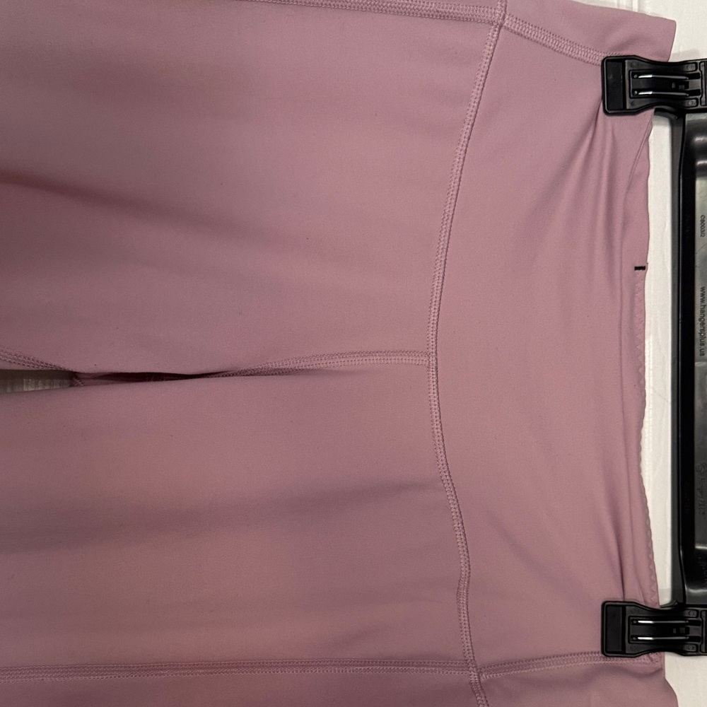 Victoria's Secret Dusty Mauve High-Rise Cutout Athletic Leggings - Picture 6 of 8